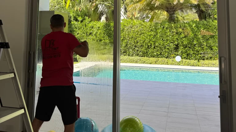 how to apply window tint in miami